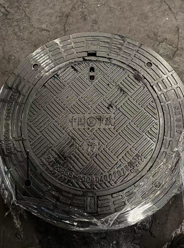 云和球墨铸铁防沉降井盖展示